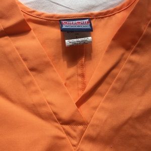 Cherokee nurses scrub top